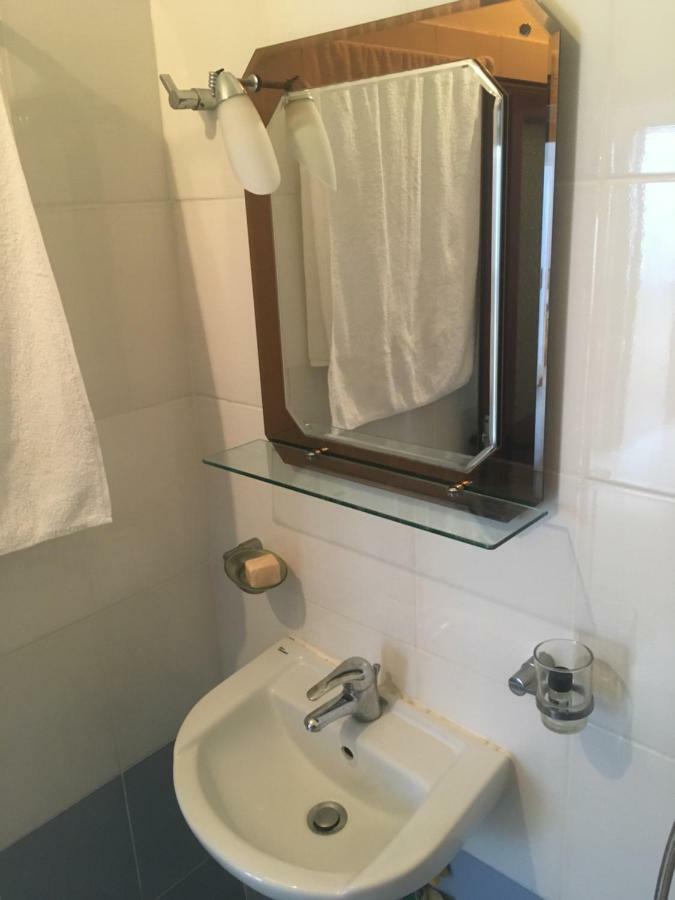 Qeparo Antonio Rooms Zewnętrze zdjęcie